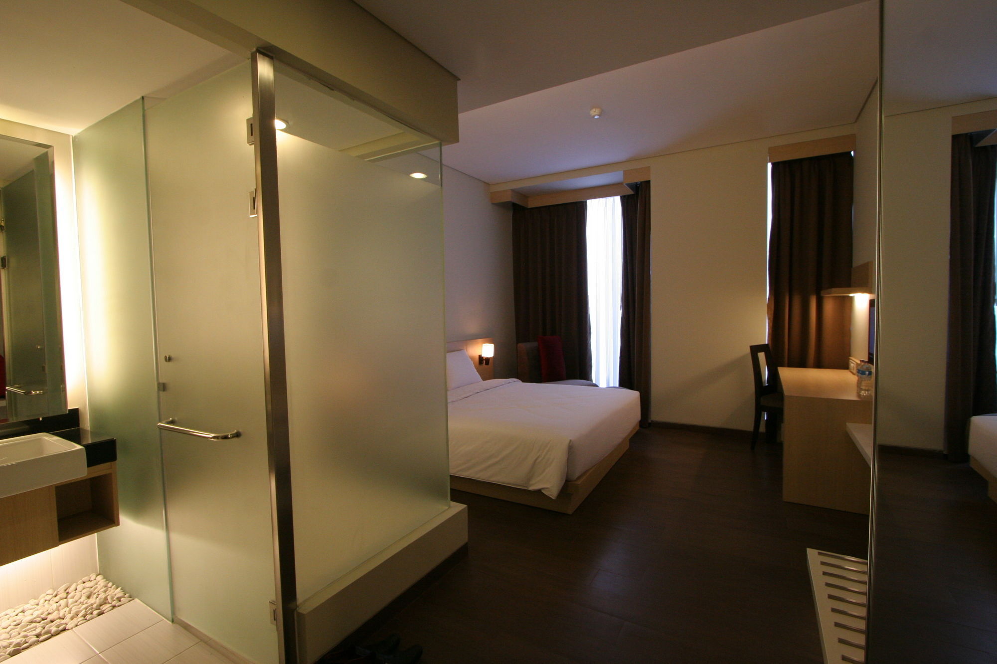 De'Rain Hotel Бандунг Экстерьер фото
