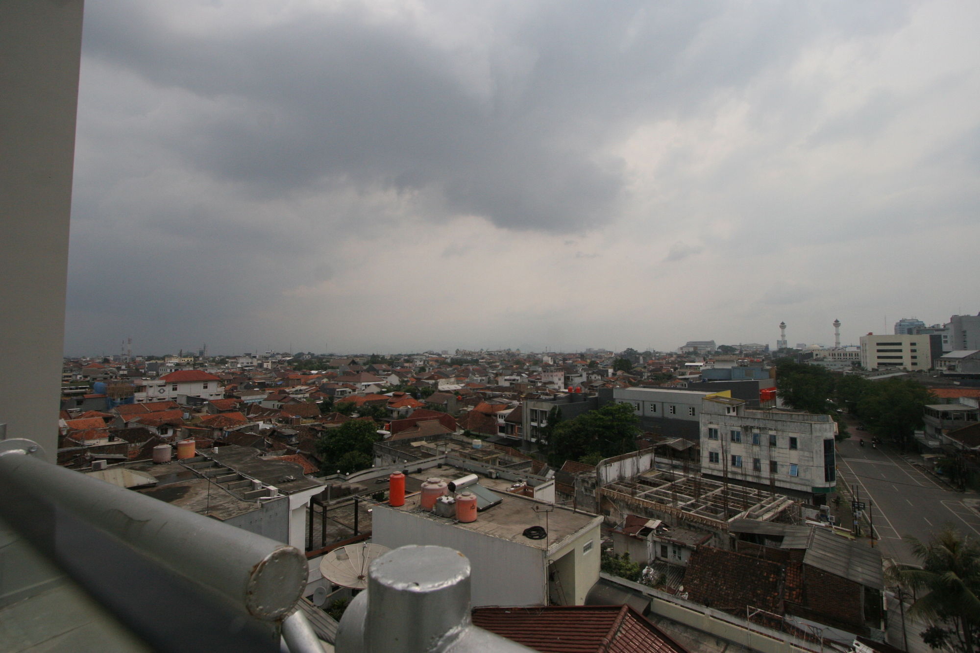 De'Rain Hotel Бандунг Экстерьер фото